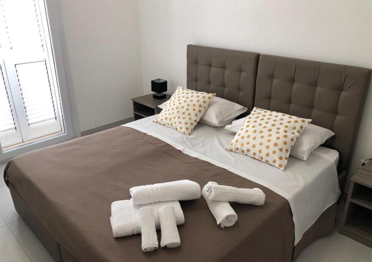 לצ'ה 3G Baroque Apartments מראה חיצוני תמונה